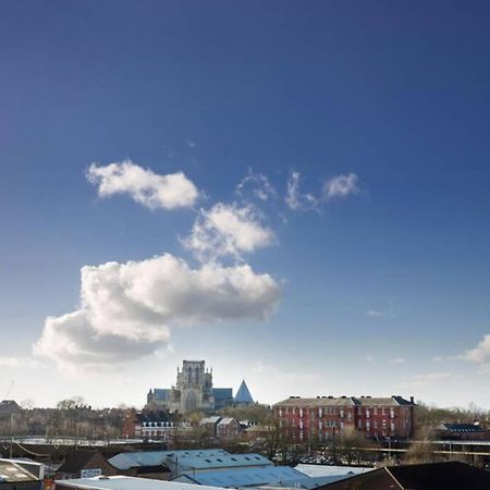 2 Bedroom Penthouse - Large Balcony - Minster View York Exteriér fotografie