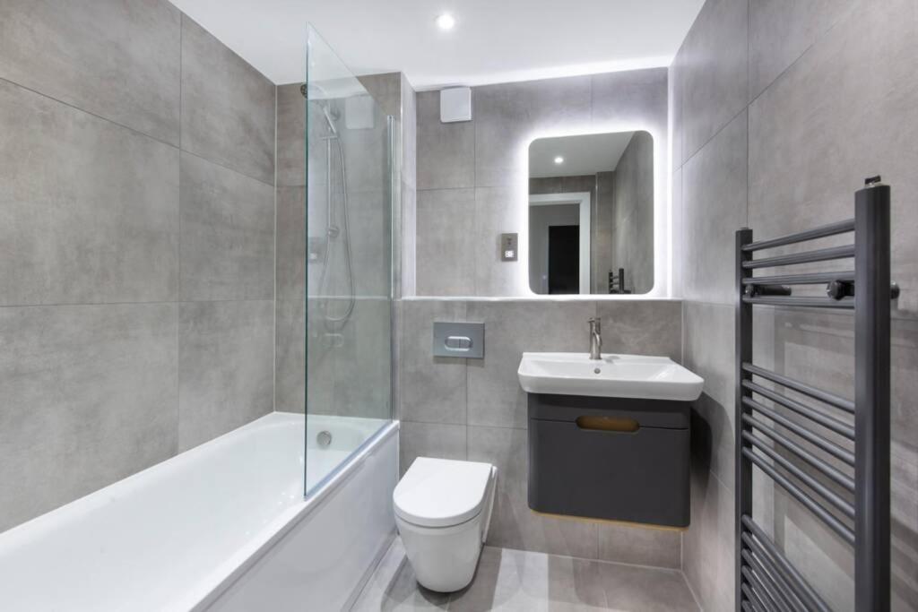 2 Bedroom Penthouse - Large Balcony - Minster View York Exteriér fotografie